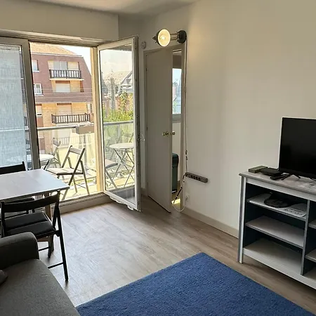 Apartament A Avec Balcon, Wifi Gratuit & Parking - Fr-1-487-372 Cabourg