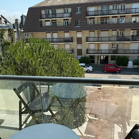 Appartement A Avec Balcon, Wifi Gratuit & Parking - Fr-1-487-372